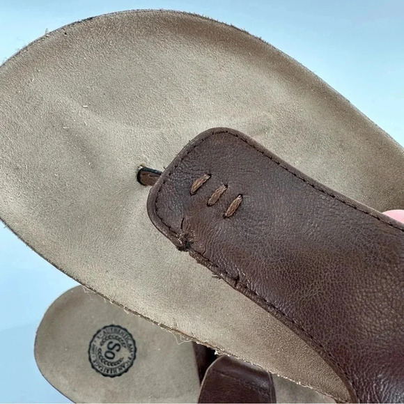 So sandals size 10 brown faux leather t-strap chunky flatforms vintage y2K 90s - Picture 11 of 13